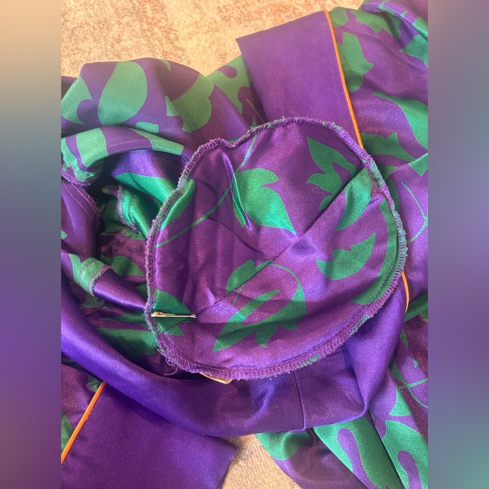 Vtg Victorias Secret Purple Green Satin Sleep Robe Long Sleeve Size M/L - Picture 10 of 15